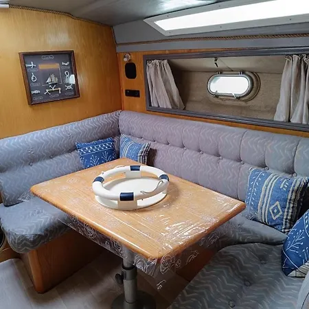 보트호텔 Bateau Le Mediterranee 아르젤레쉬르메르